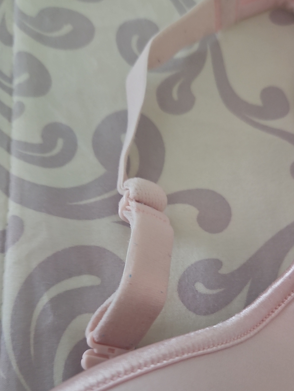 Vanity FAIR pink Underwire Bra W Adjustable Straps 2 Hook Hooks Pretty Color 38B - Picture 4 of 8